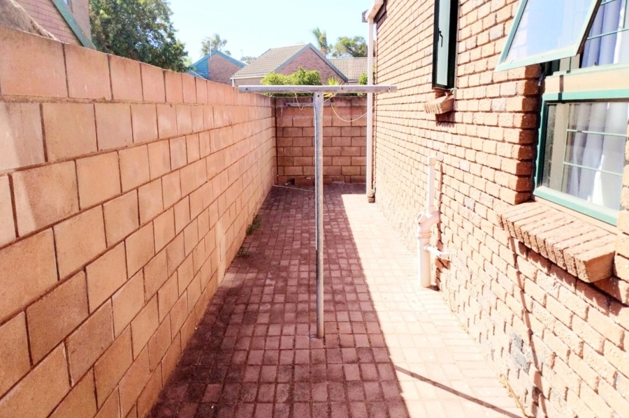 3 Bedroom Property for Sale in Vredenburg Western Cape